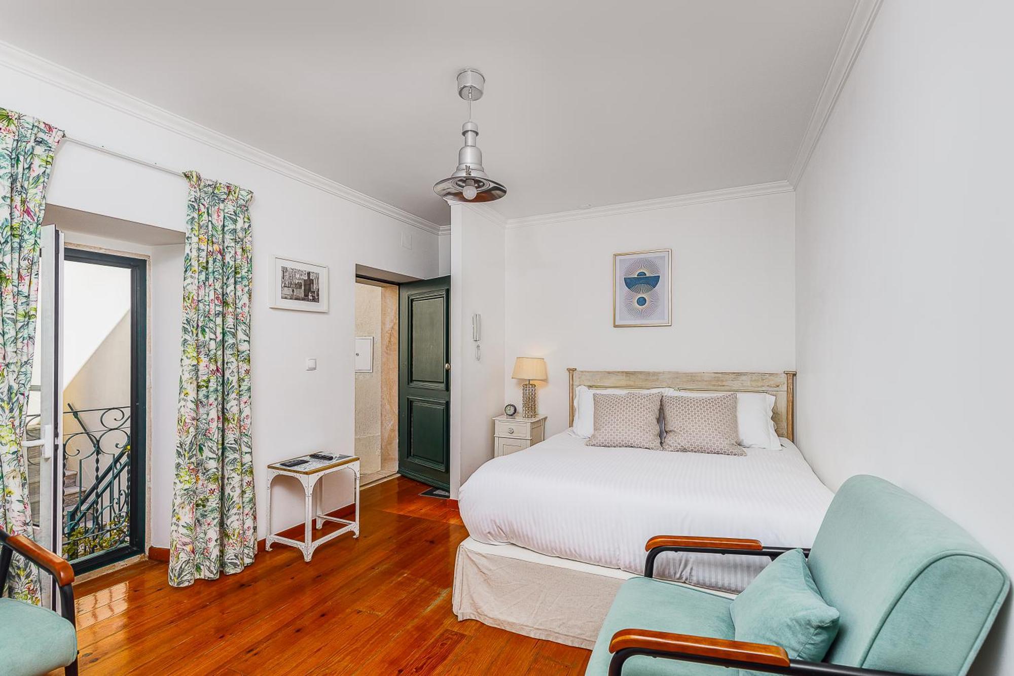 Pateo Santo Estevao-self Catering Apartment Lisbon